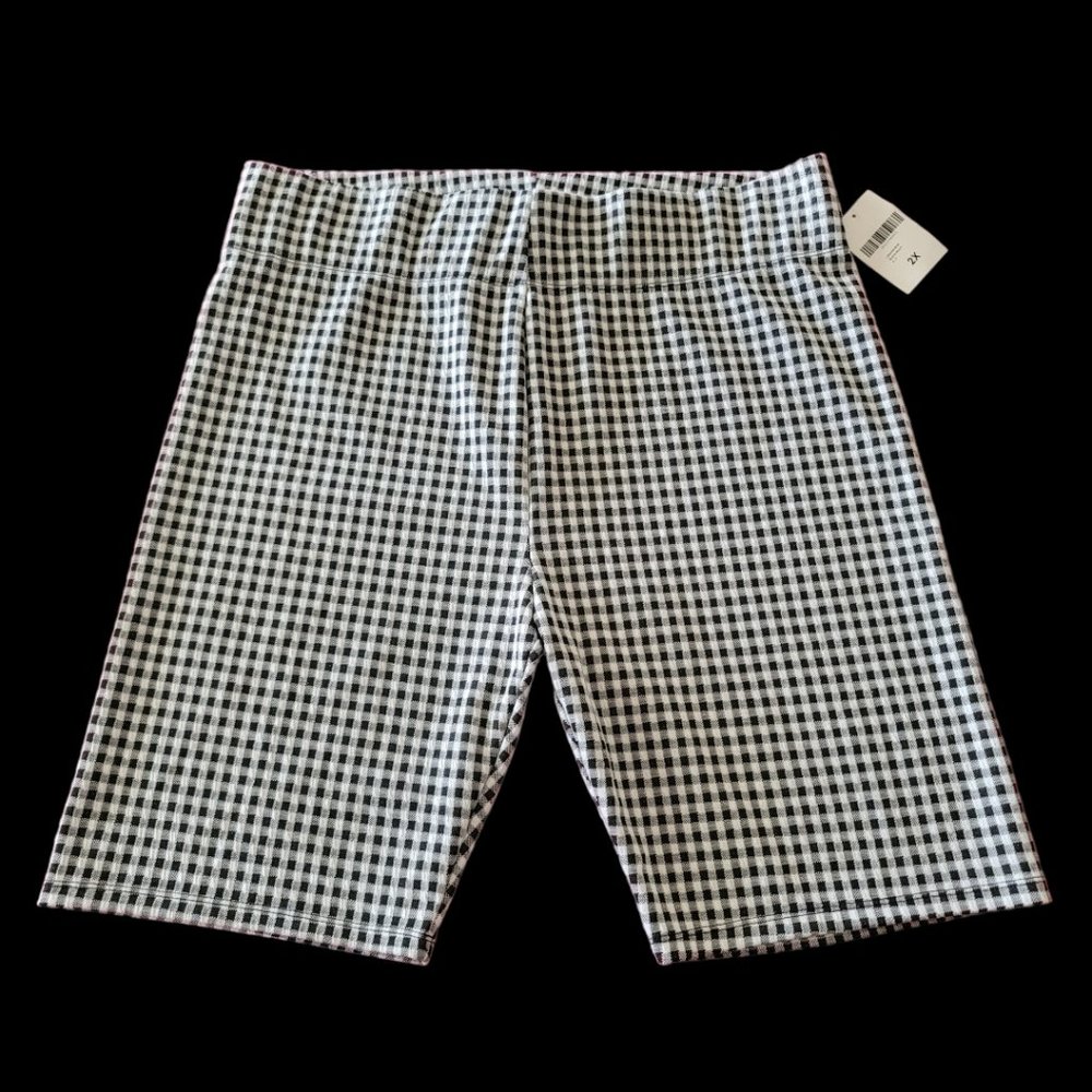 Forever 21+ Plus  Bermuda Bike Shorts Black/White Checkered 2X/XX / NWT
